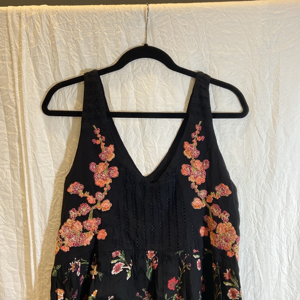 NWT Maeve Anthropologie Black Floral Maxi Dress Beaded Embroidery Size M - Picture 2 of 9